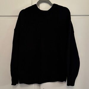 LIKE NEW Gap 100% Cotton Chunky Black Knit Sweater